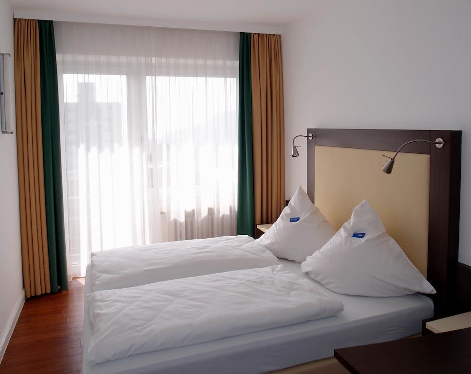 Gaestehaus Am Raeuschenberg Höxter Zewnętrze zdjęcie