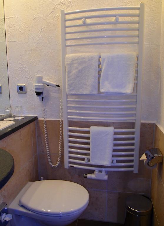 Gaestehaus Am Raeuschenberg Höxter Zewnętrze zdjęcie